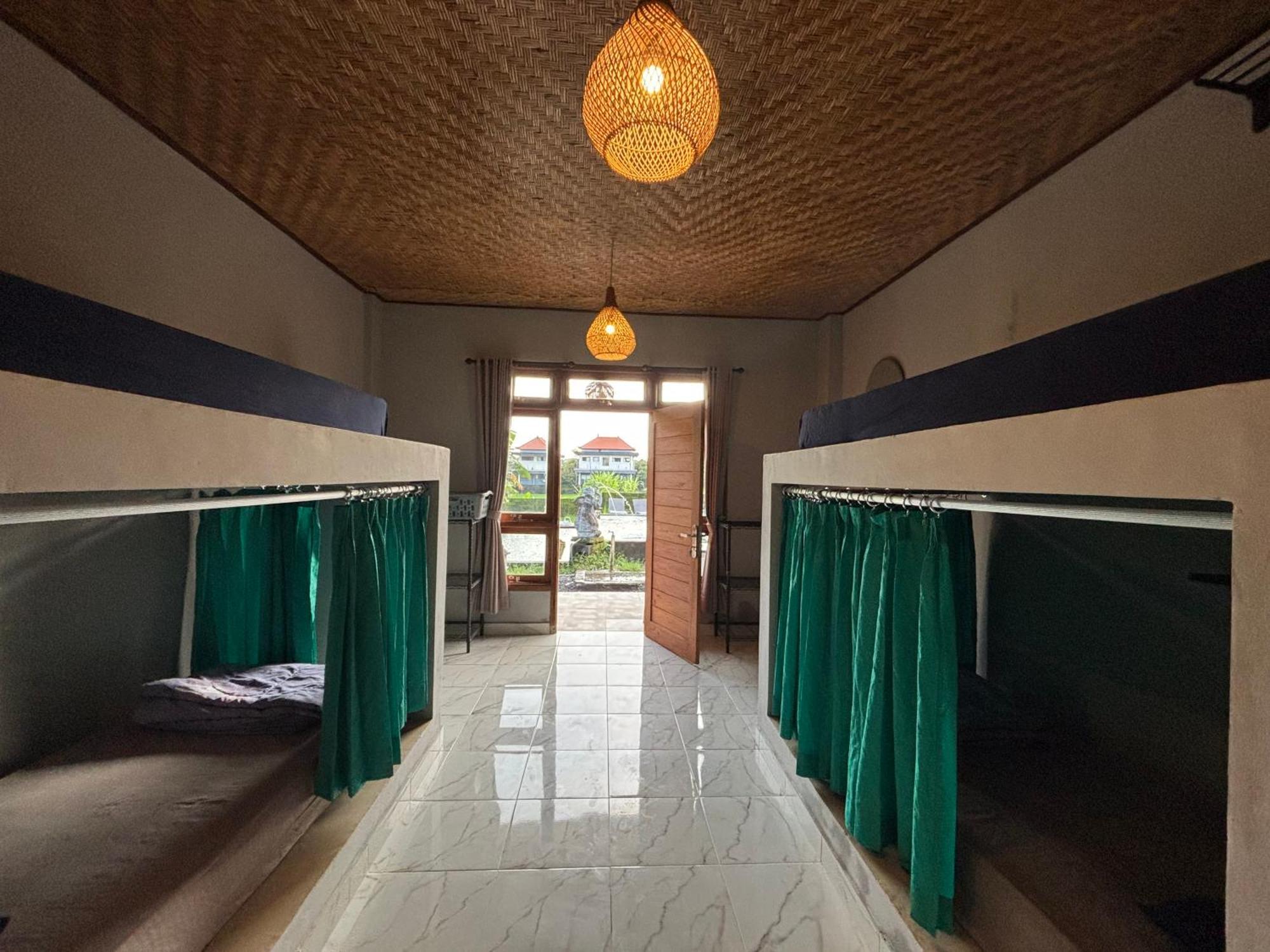 Ubud Rice Field House Room photo